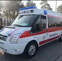 伊春市救护车转运/长途跨省市返乡拉回家/危重病人租赁价格收费用